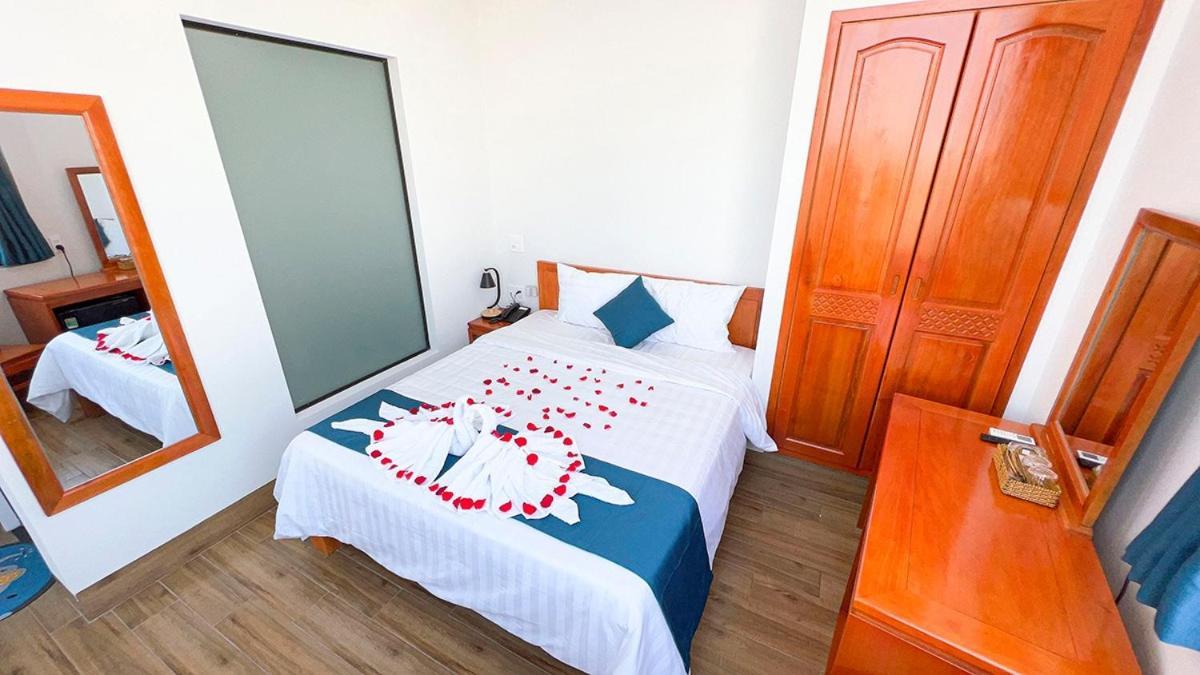 Blue Ocean Hotel Phan Thiet - By Bay Luxury Ap Binh Hung Exterior photo